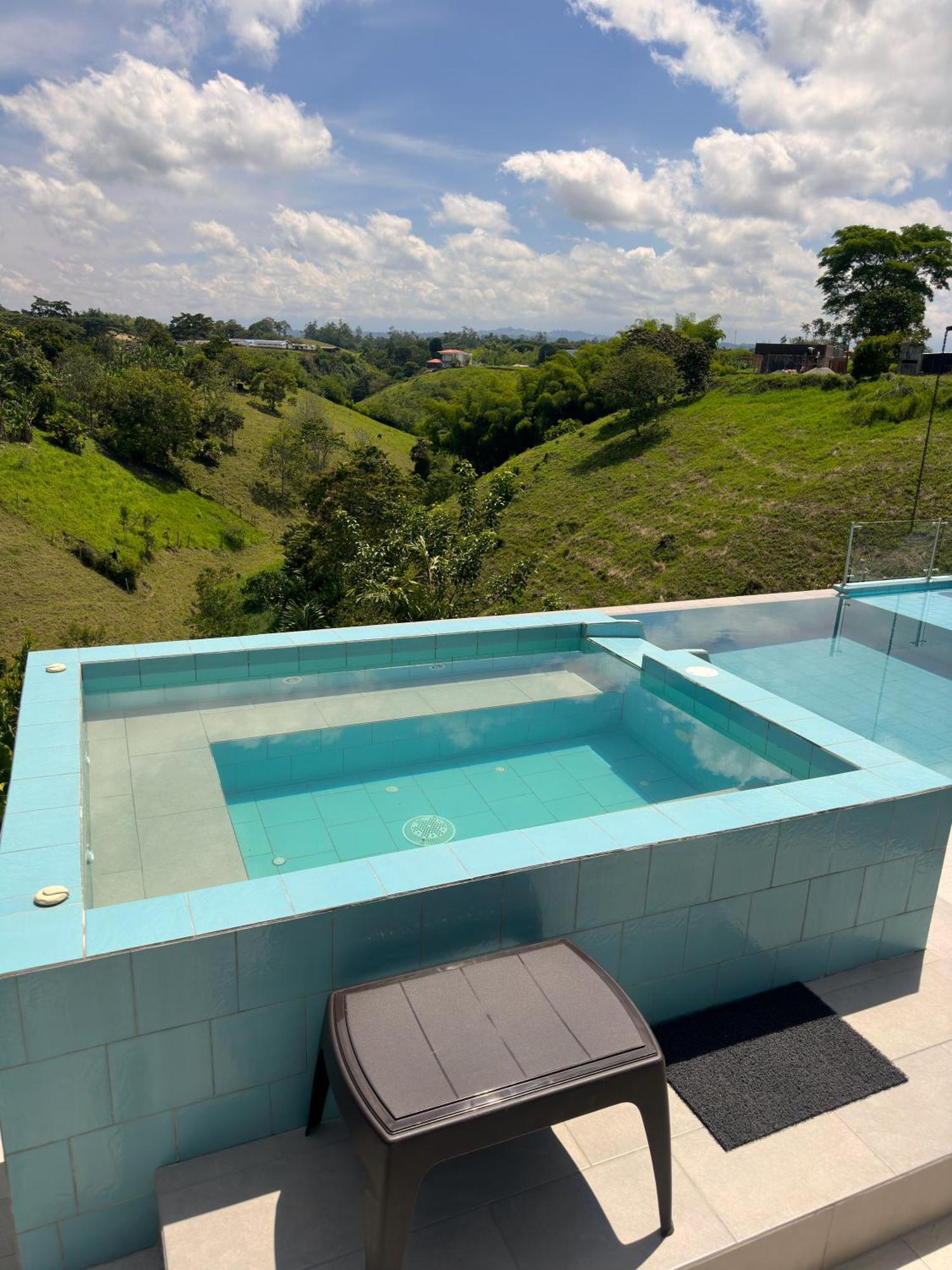 Eco Hotel La Colina Mirador Quimbaya Luaran gambar